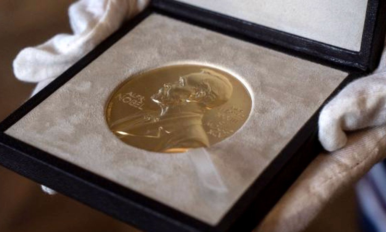 Nobel Fizik Ödülü'nün sahibi belli oldu — Detaylar haberde