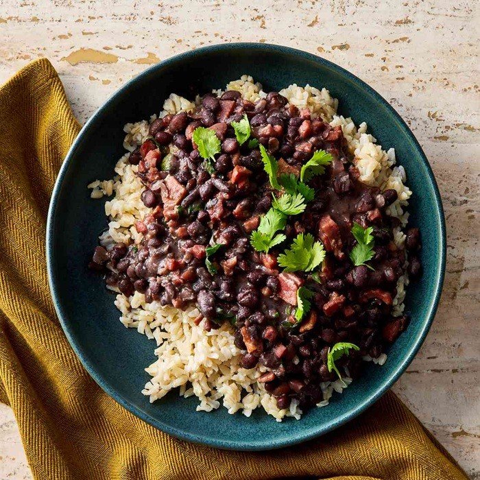 Siyah fasulye ve et güveç - feijoada